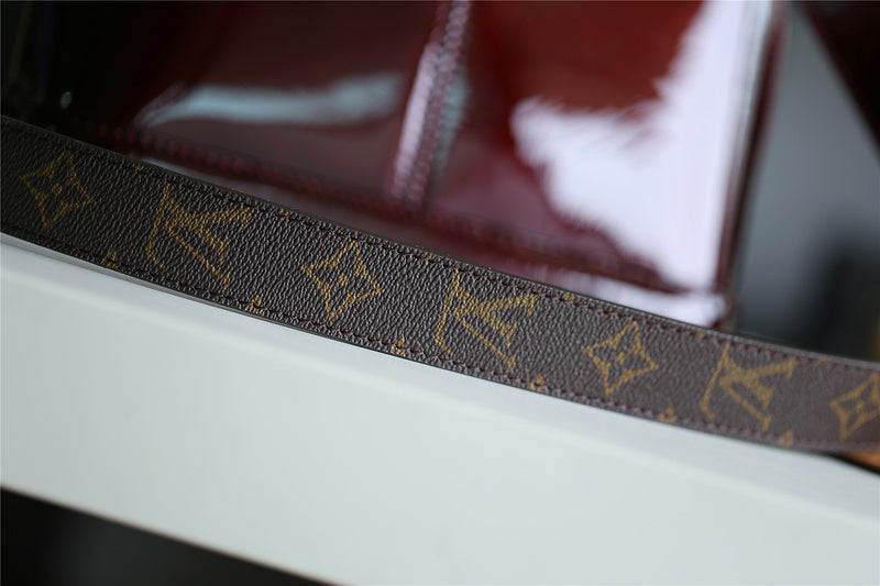 Fan Fashion Lu-Vi bags - 8279