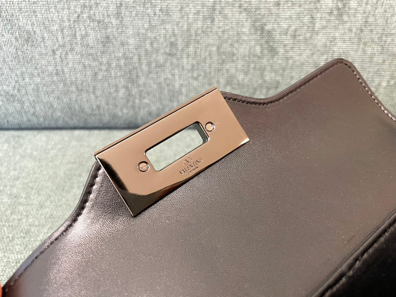 Amelia's Bag Gallery - VEL Bags - 084