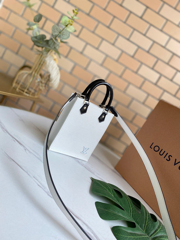 Fashion Lu-Vi bags - 3808