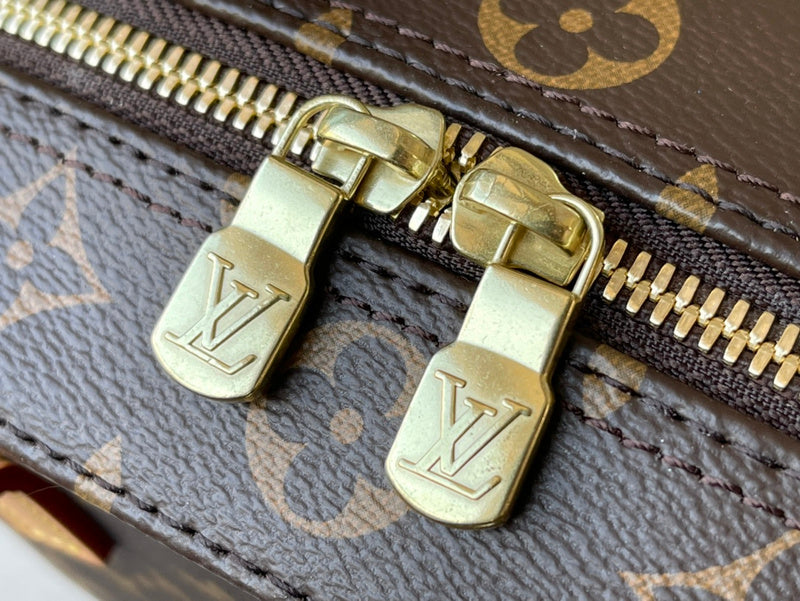 Fan Fashion Lu-Vi bags - 17085