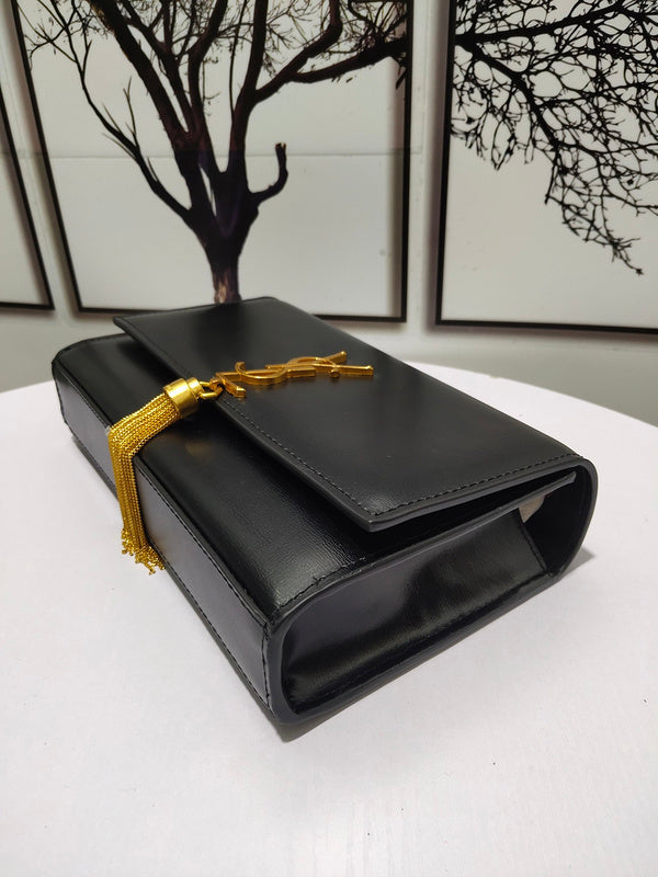 Amelia - YSL Bag - 3549