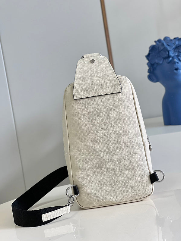 Fan Fashion Lu-Vi bags - 17312