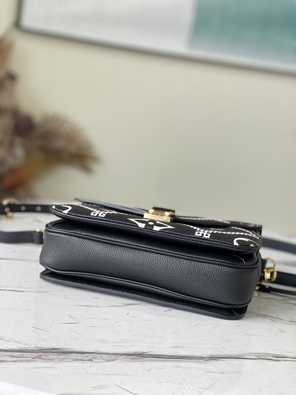 Fashion Lu-Vi bags - 5402