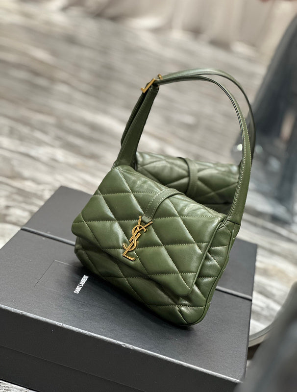Amelia - YSL Bag - 3996