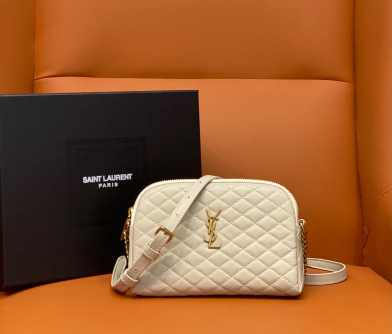Amelia - YSL Bag - 2063