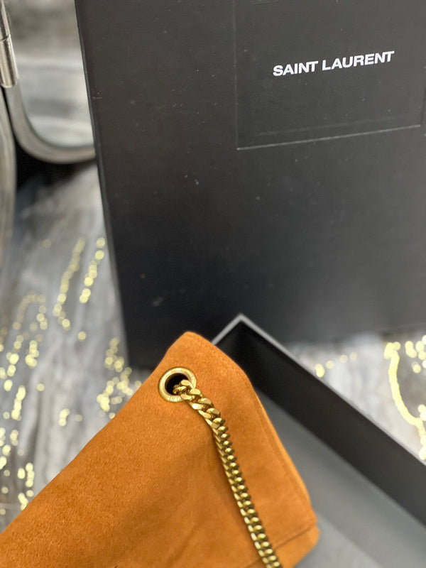 Amelia - YSL Bag - 3782