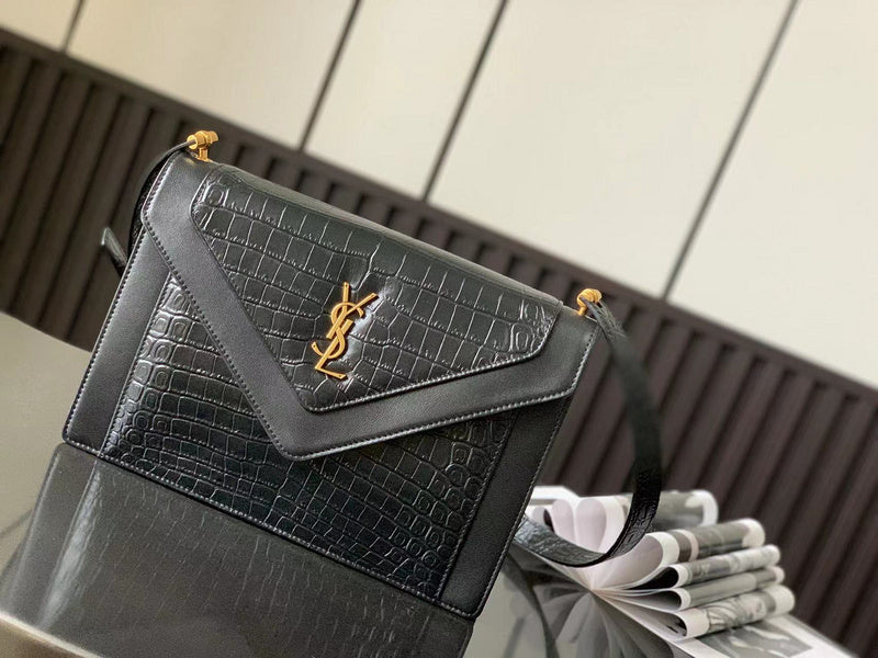 Amelia - YSL Bag - 4196