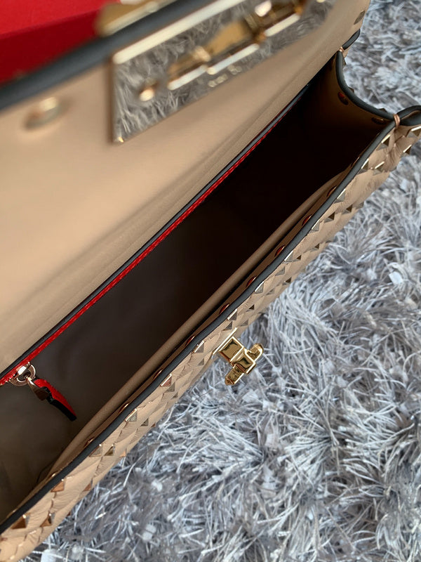 VAL LUXURY BAGS - FOR FASHION LOVERS  AFFORDABLE LUXURY BAGS- 450