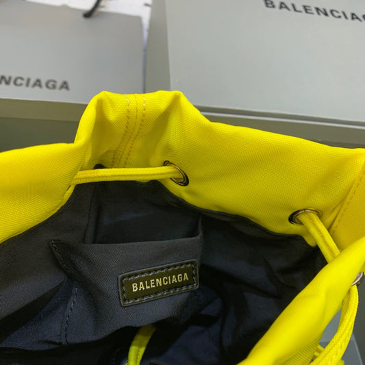 BLN-Ciaga Le Cagole Medium Bucket Bag In Yellow, For Women,  Bags 11.8in/30cm
