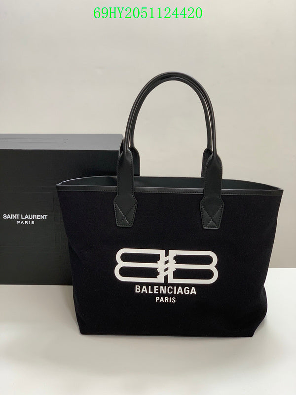 Amelia - BGA Bags - 1974