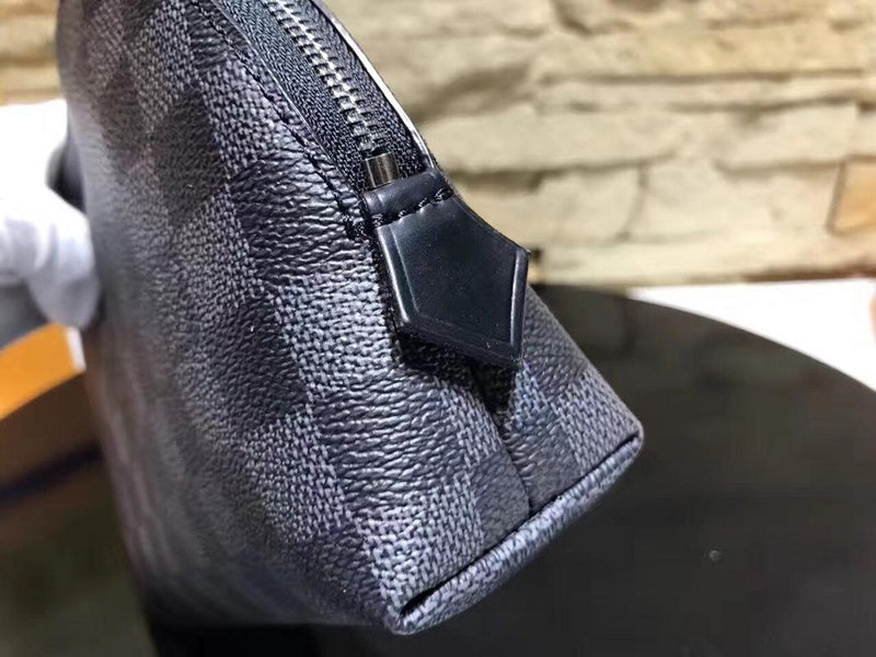 Fan Fashion Lu-Vi bags - 17878
