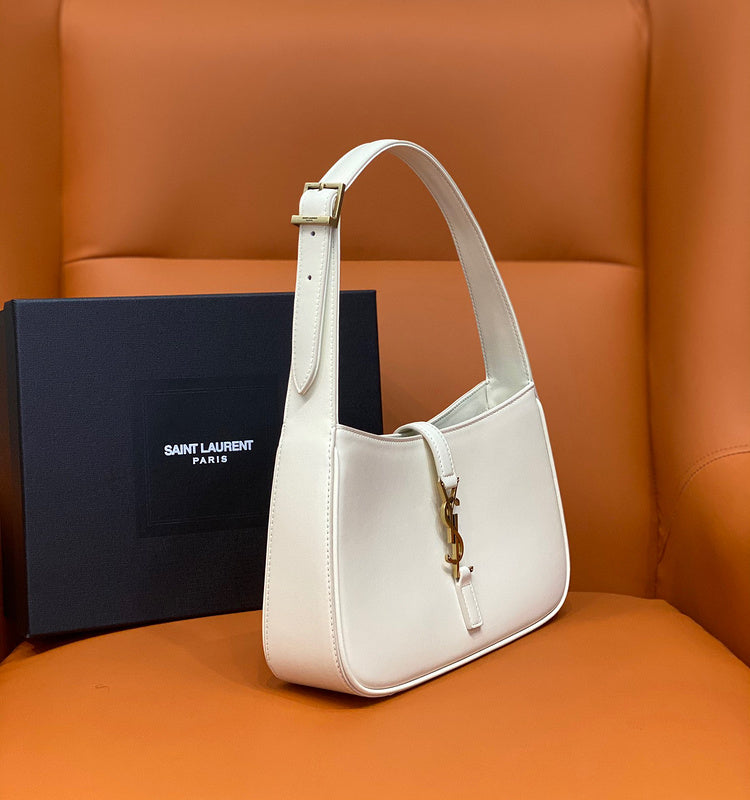 Amelia - YSL Bag - 2006