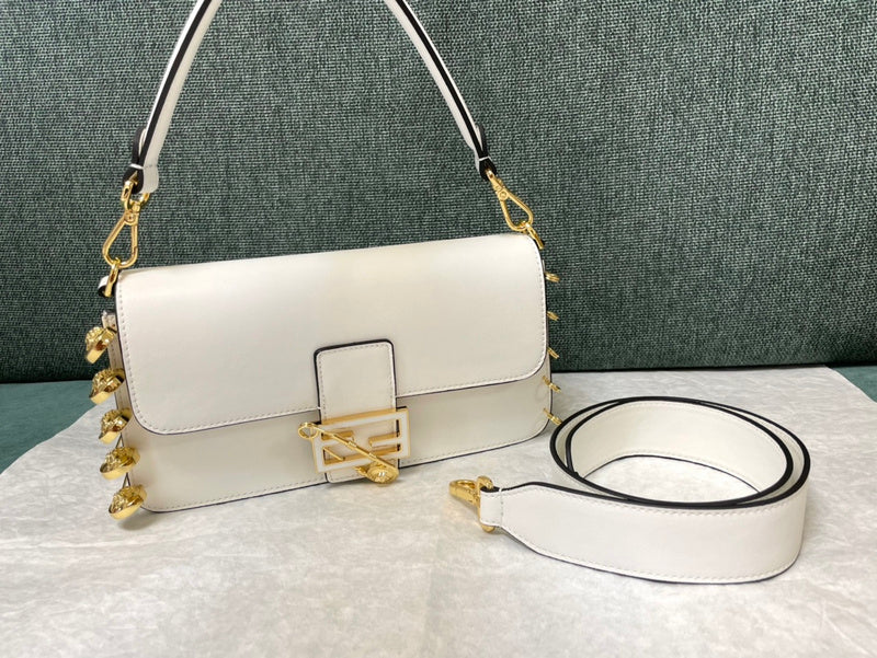 Amelia's Bag Gallery - VAR Bags - 224
