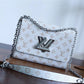 Fan Fashion Lu-Vi bags - 8471