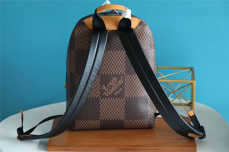 Fan Fashion Lu-Vi bags - 9780