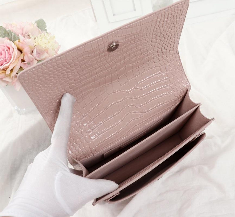 Amelia - YSL Bag - 2542