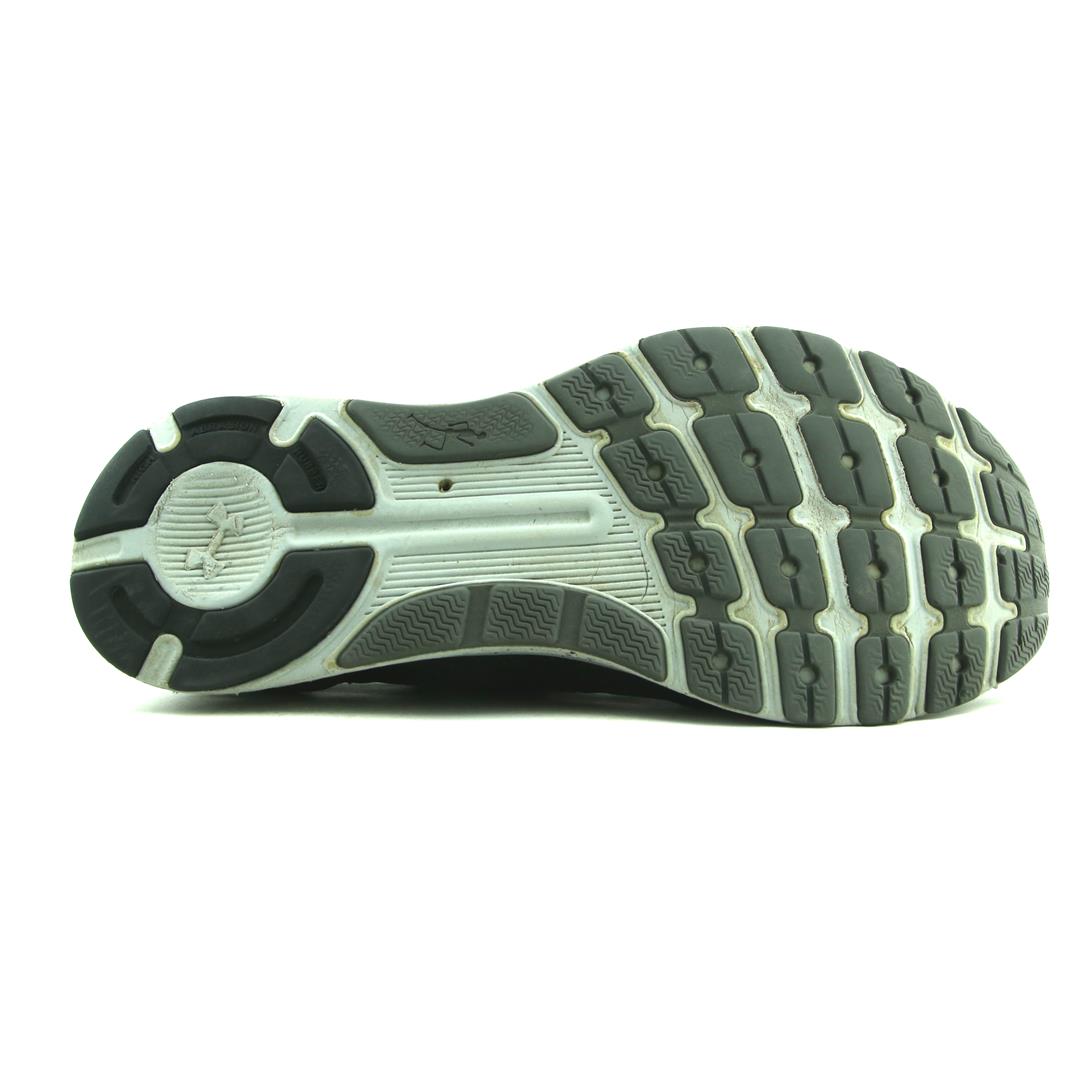 UNDER ARMOUR  CHARGED BANDIT 3