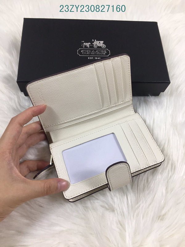 Amelia - CAH Wallet - 143