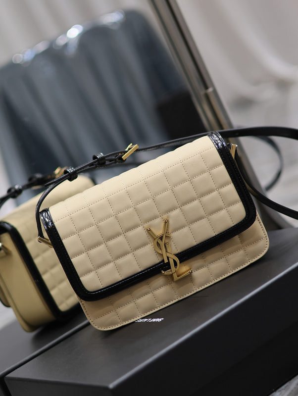 Amelia - YSL Bag - 4006