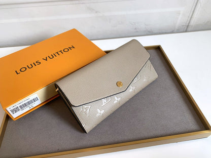 Amelia- LOV  Luxury  Wallets - 667