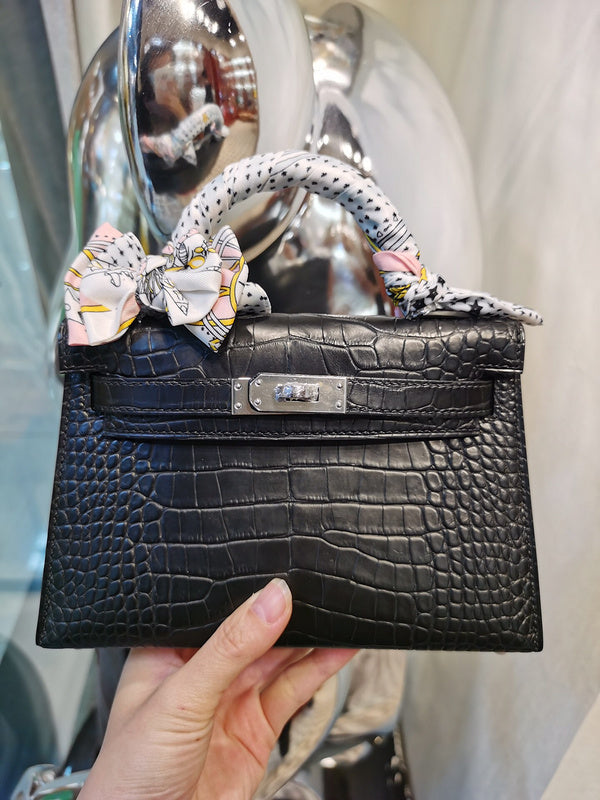 Amelia - HMS Bags - 1638