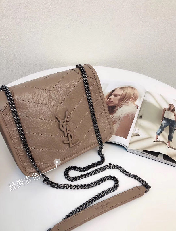 Amelia - YSL Bag - 3837