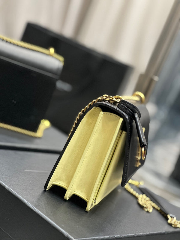 Amelia - YSL Bag - 3945