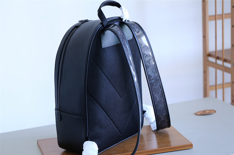 Fan Fashion Lu-Vi bags - 9732