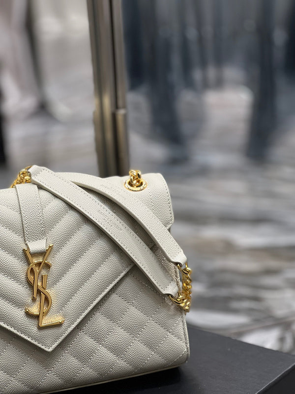 Amelia - YSL Bag - 1899
