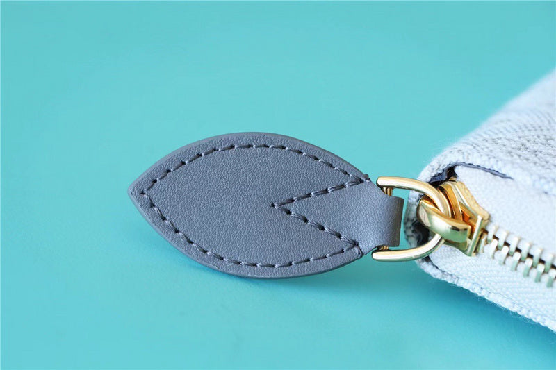 Fan Fashion Lu-Vi bags - 8896