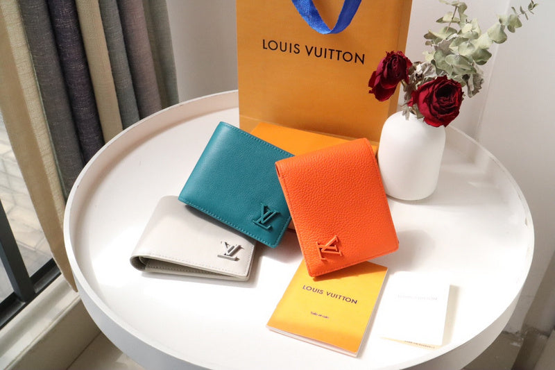 Amelia- LOV  Luxury  Wallets - 640