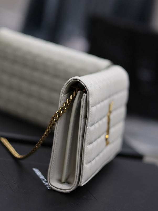 Amelia - YSL Bag - 1811
