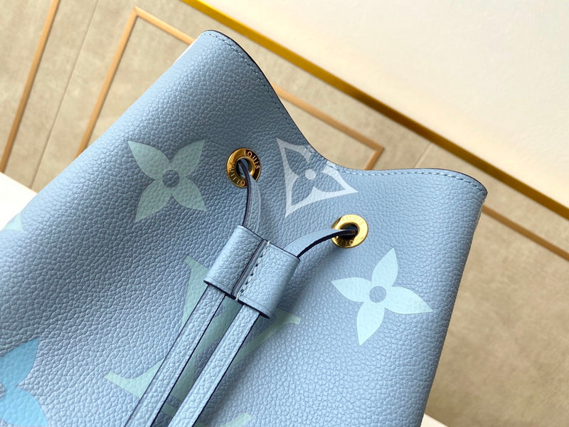 Fan Fashion Lu-Vi bags - 17538