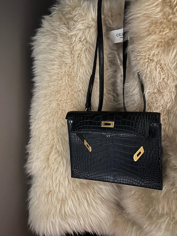 Amelia - HMS Bags - 1628