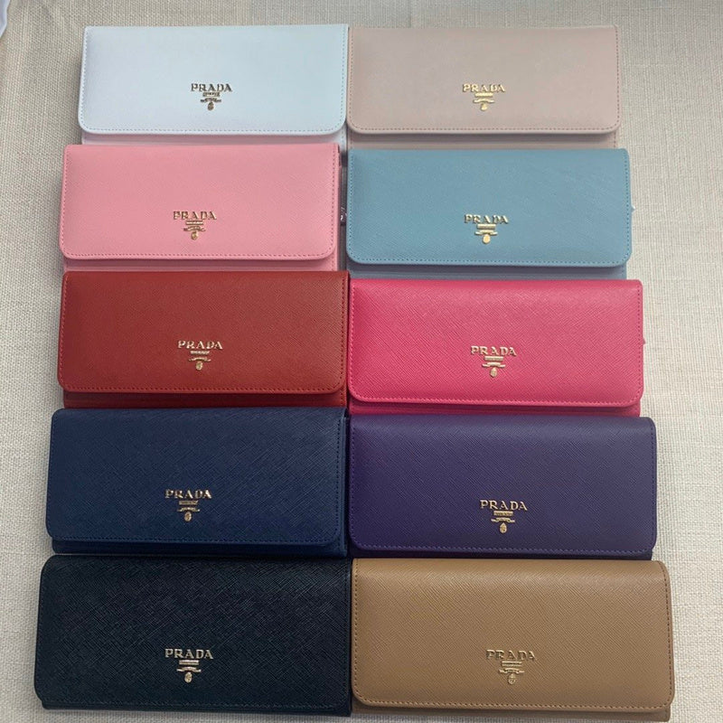 Amelia - PD Wallet - 443