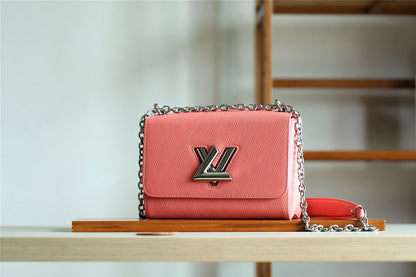 Fan Fashion Lu-Vi bags - 8501