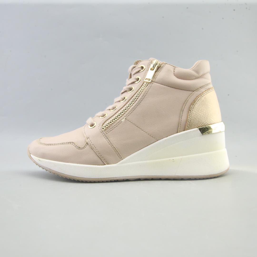 ALDO .