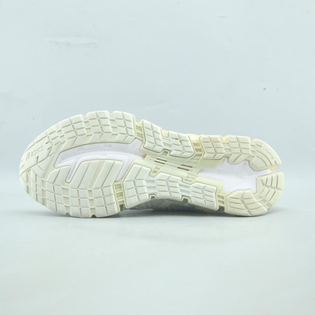 ASICS GEL QUANTUM 360 5