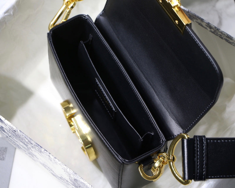 Amelia - DYOR   BAGS FOR WOMEN - FASHION LUXURY BAGS 270