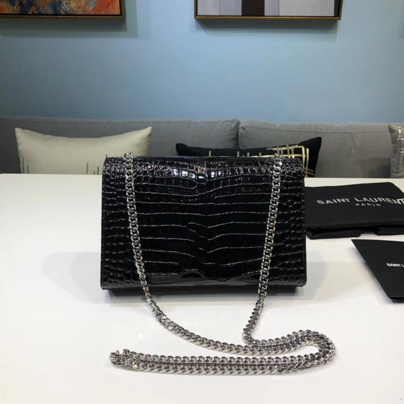 Amelia - YSL Bag - 2285