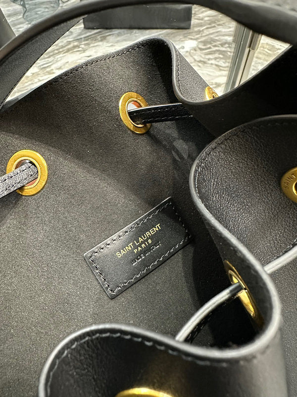 Amelia - YSL Bag - 3936