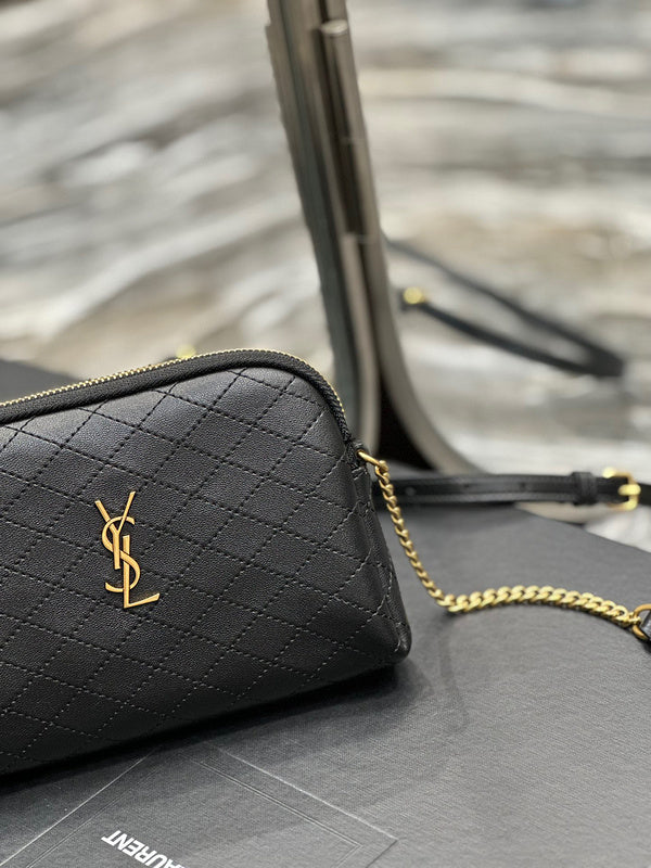 Amelia - YSL Bag - 1936