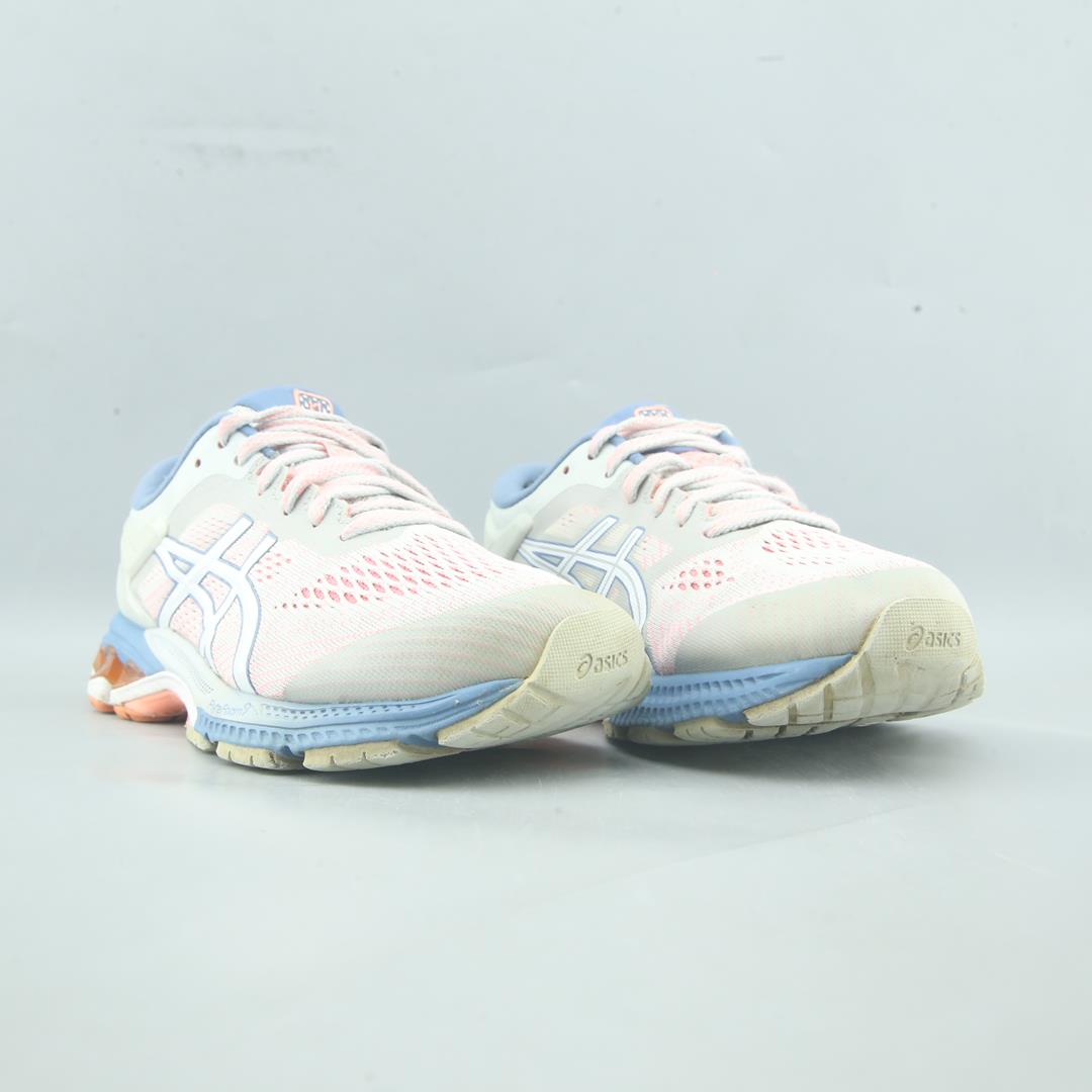 ASICS GEL-KAYANO 26