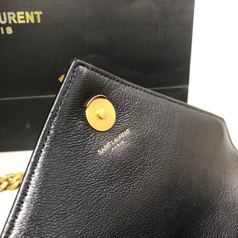 Amelia - YSL Bag - 4020