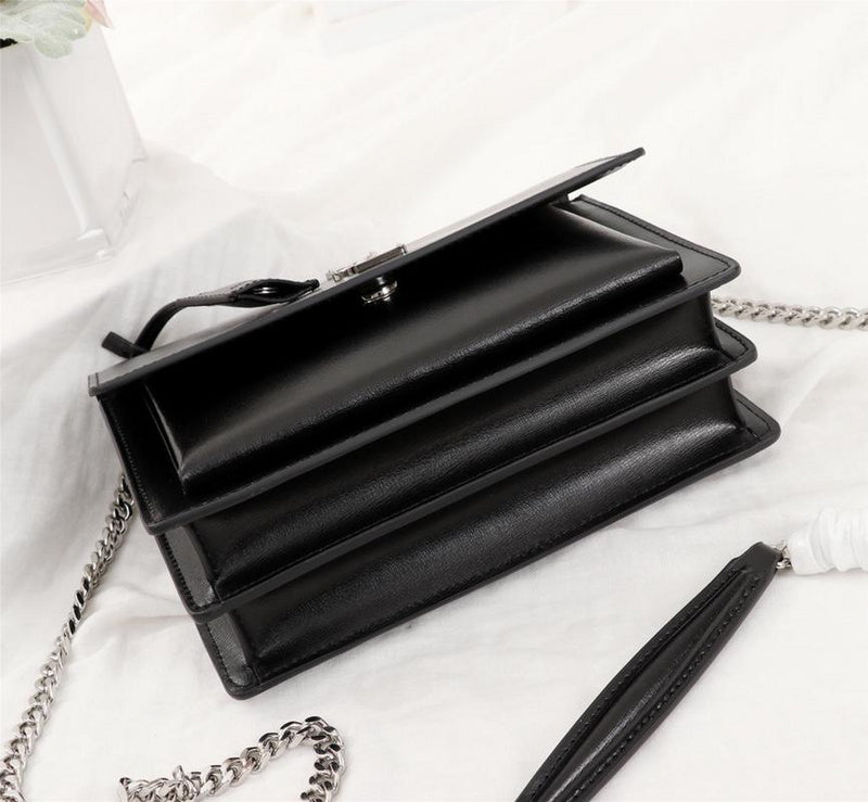 Amelia - YSL Bag - 2533