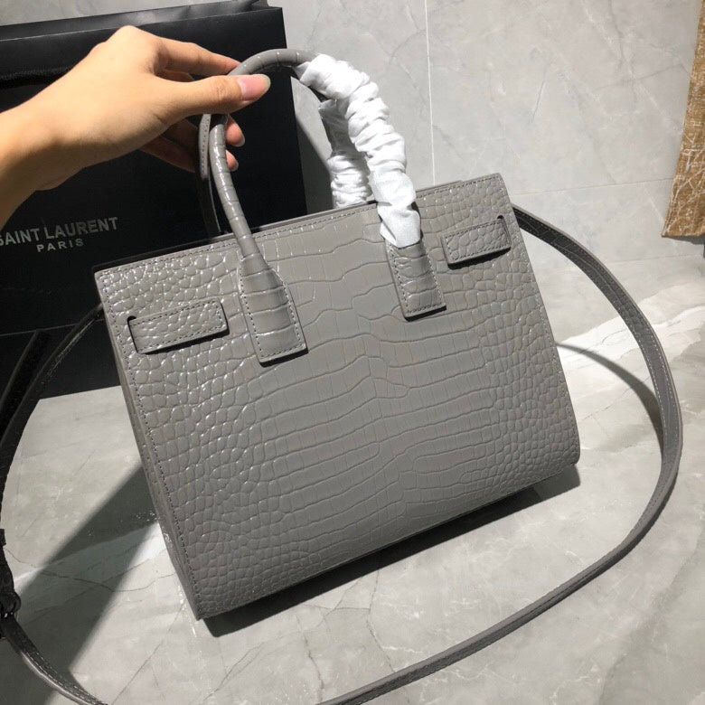 Amelia - YSL Bag - 4023