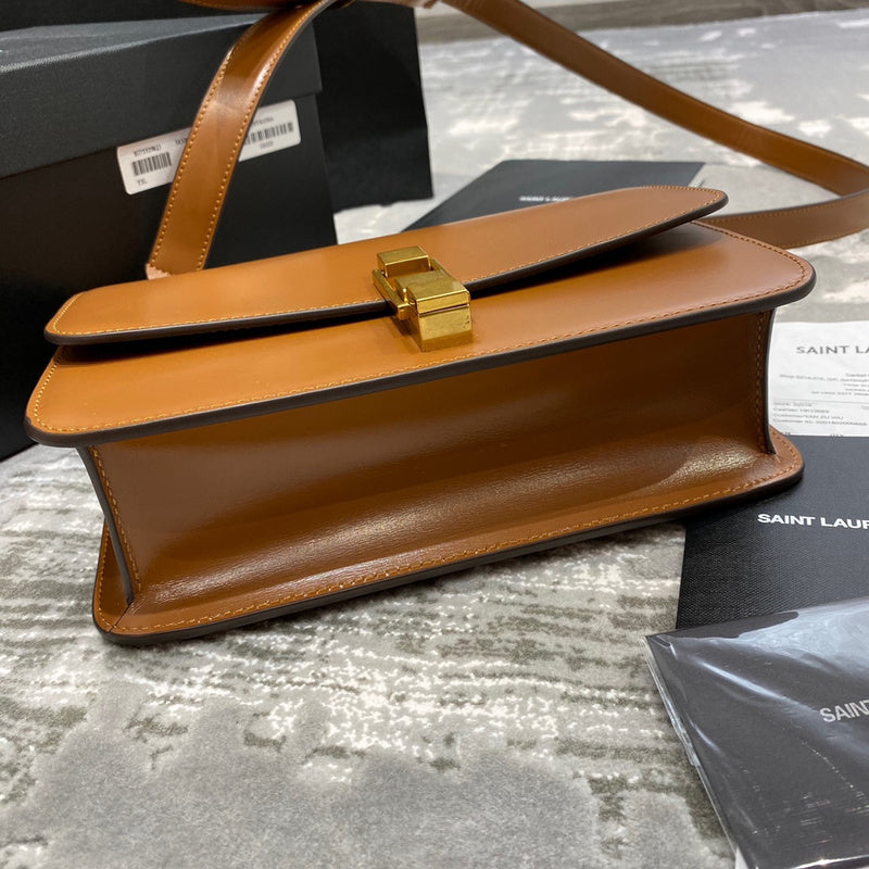 Amelia - YSL Bag - 3785