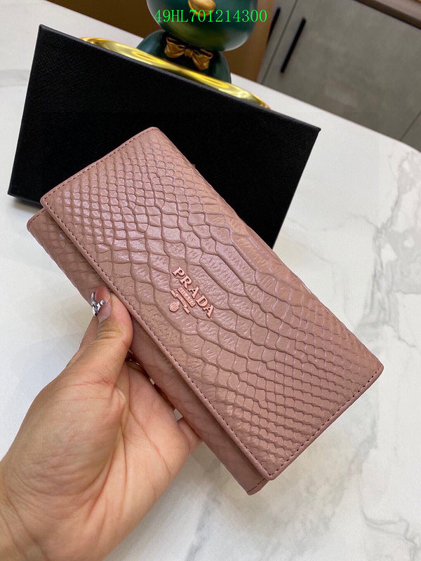 Amelia - PD Wallet - 075