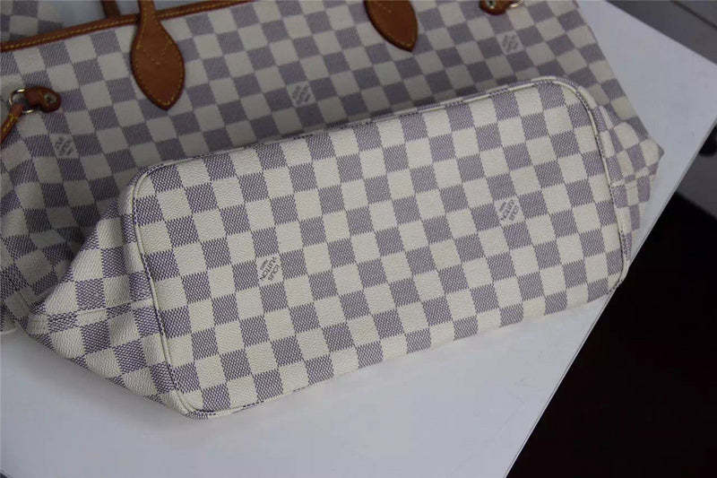 Fan Fashion Lu-Vi bags - 8100