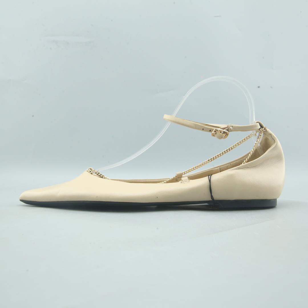 ZARA. .